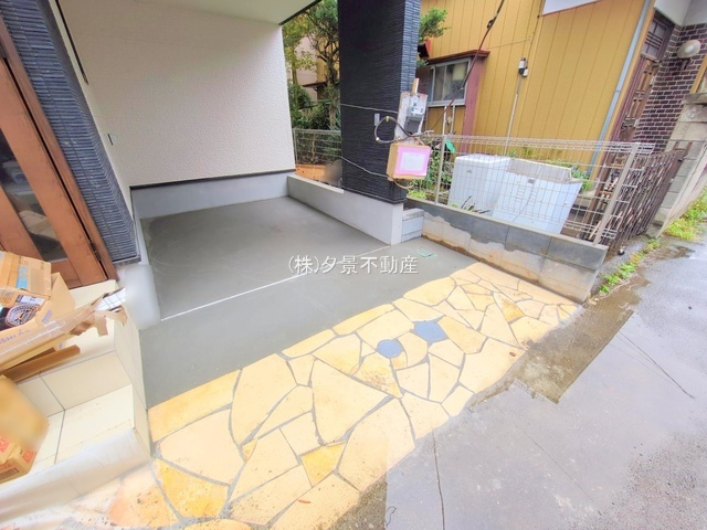 《仲介手数料無料》南区太田窪５丁目26-30(全1戸)新築一戸建てサニータウン