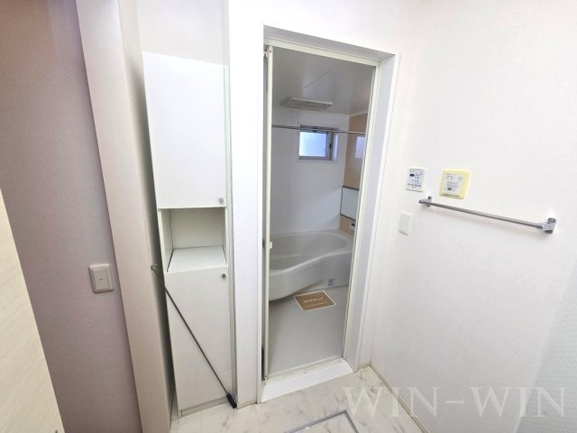 ガーデン・アカシアの洗面所|イメージ（同建物内別部屋の写真です）