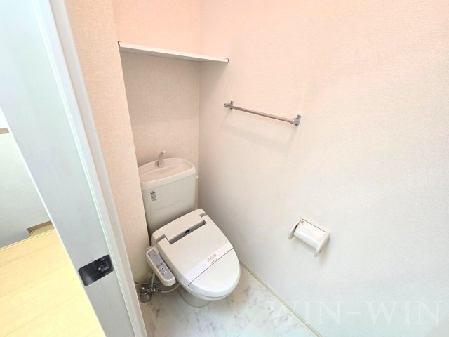 ガーデン・アカシアのトイレ|イメージ（同建物内別部屋の写真です）