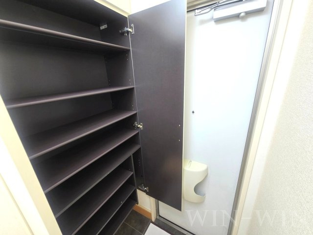 ガーデン・アカシアの玄関|イメージ（同建物内別部屋の写真です）