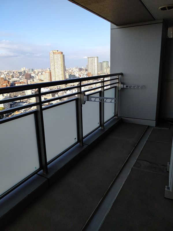 富久クロスコンフォートタワーのバルコニー