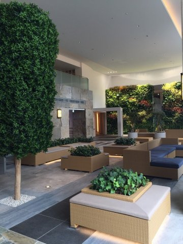 富久クロスコンフォートタワーのロビー