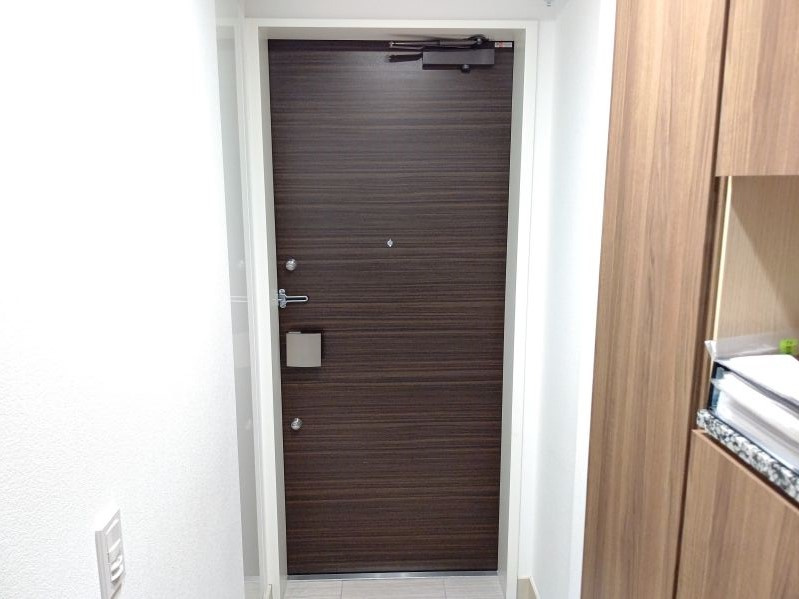 富久クロスコンフォートタワーの玄関