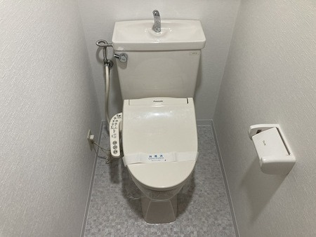 パレーシャル難波