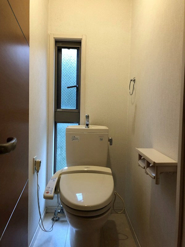 東久留米市学園町1丁目のトイレ