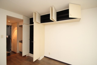 【洋室】 | フォアウィンズ