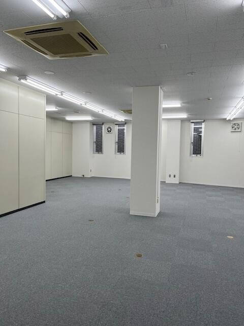 ＪＭビルの内装