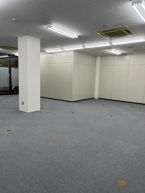 ＪＭビルの内装