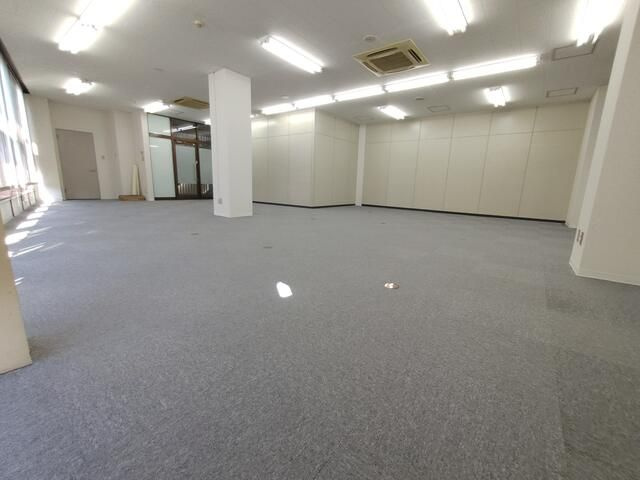 ＪＭビルの内装