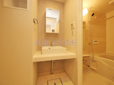 【洗面所】 | コンフォリア・リヴ北浜淡路町