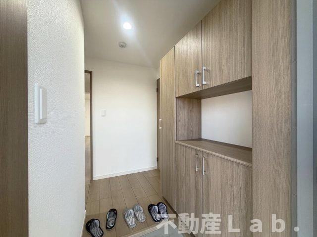 ソルーナ松橋の玄関|１B号室(モデルルーム)の写真です。