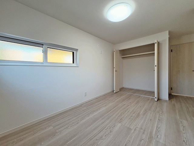 仙台市泉区鶴が丘2丁目の洋室