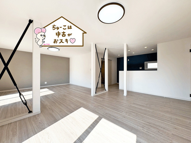 仙台市泉区鶴が丘2丁目の居間・リビング