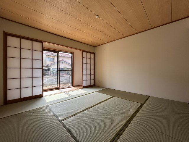 さぬき市造田是弘 戸建の和室