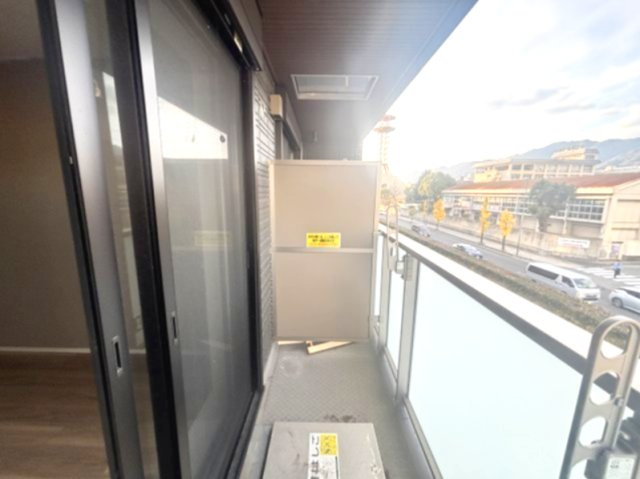 ホワイトメゾン御影のバルコニー