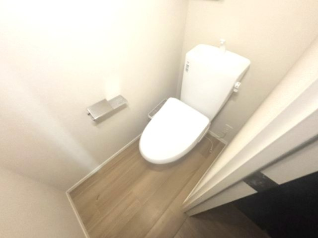 ホワイトメゾン御影のトイレ