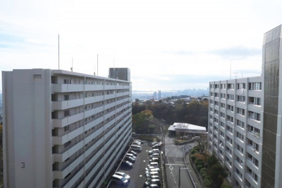 【展望】 | 住吉台東住宅五号棟