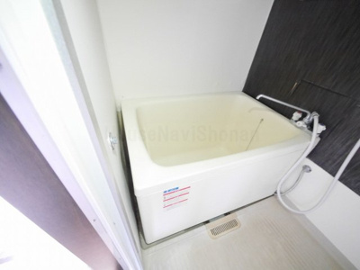 【浴室】 | コリーナグラティス湘南Ａ棟