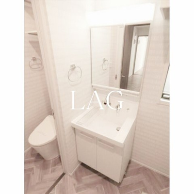 【洗面所】 | カーサリリー | 独立洗面台です。