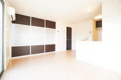 【居間・リビング】 | 山王NTステージB | ※同物件・同タイプの写真です。