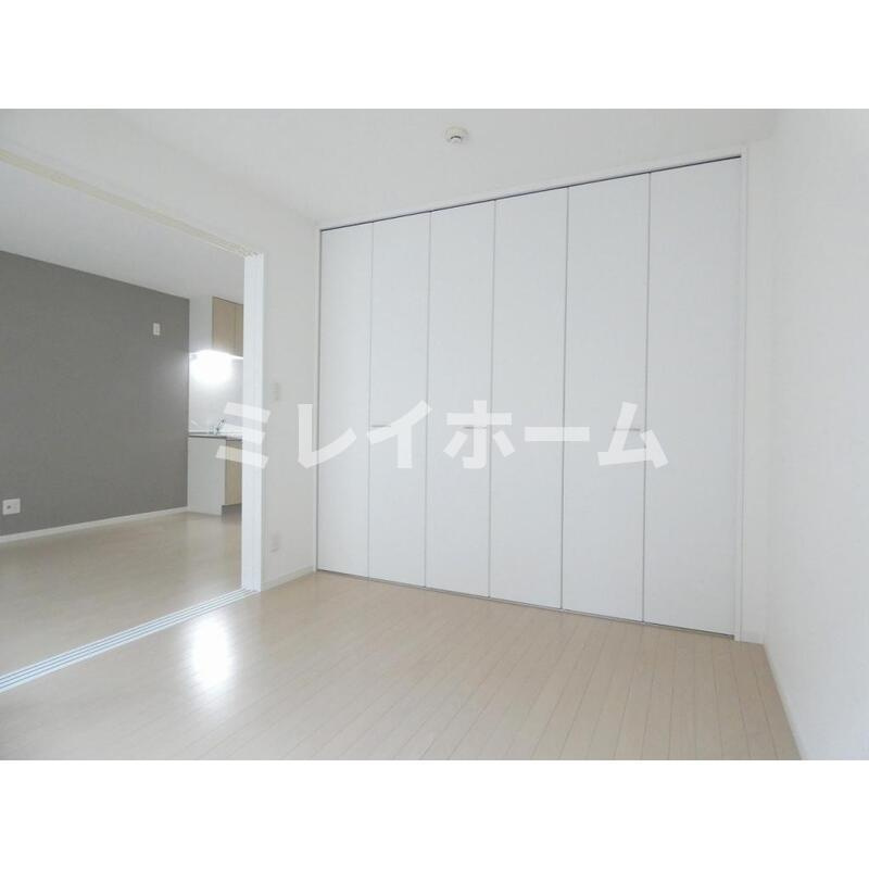 和光ハイツの寝室|同建物内、別のお部屋の参考写真になります。