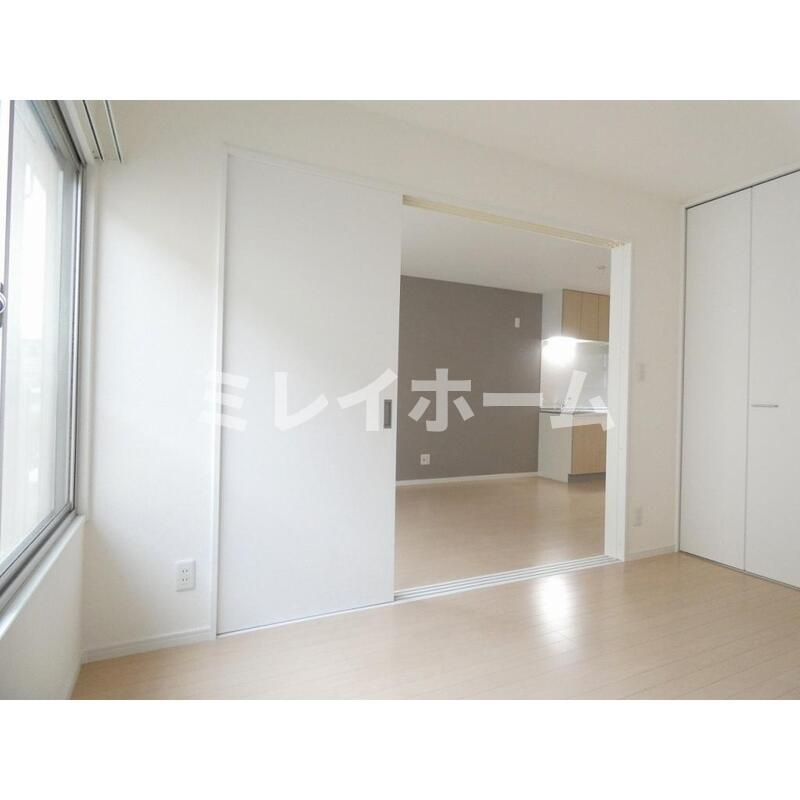 和光ハイツの居間・リビング|同建物内、別のお部屋の参考写真になります。