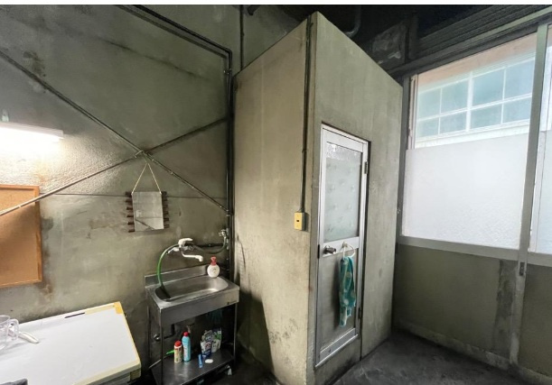 東大阪市大蓮東２丁目　貸倉庫・工場