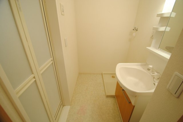 ハートフルハイツの洗面所|使いやすい洗面所です