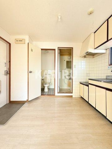 メビウス京橋南レジデンスの居間・リビング