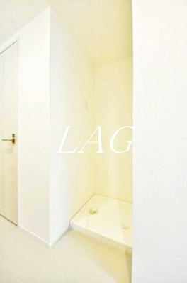 【設備】 | セレブラーレ町屋 | 室内洗濯機置場になります。