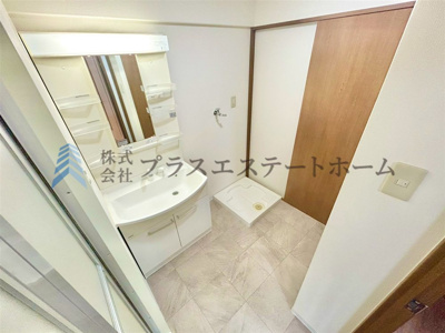 【その他】 | プレステージ西明石EAST | 白基調の明るい洗面♪