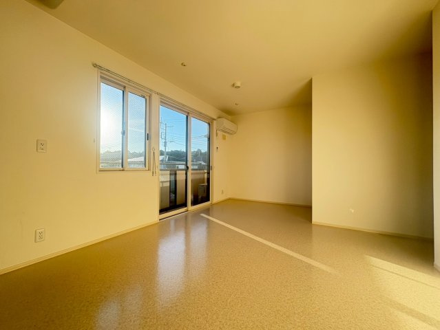 【居間・リビング】