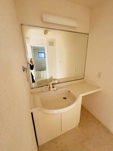 【独立洗面台】