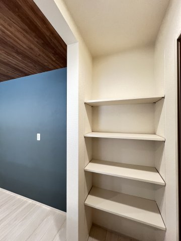 桜井市大福 ２号棟 の収納|パントリー