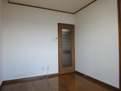 【内装】 | グランベル川島