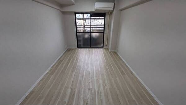 センチュリパークユニ東梅田の洋室