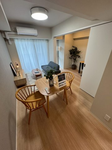 【居間・リビング】