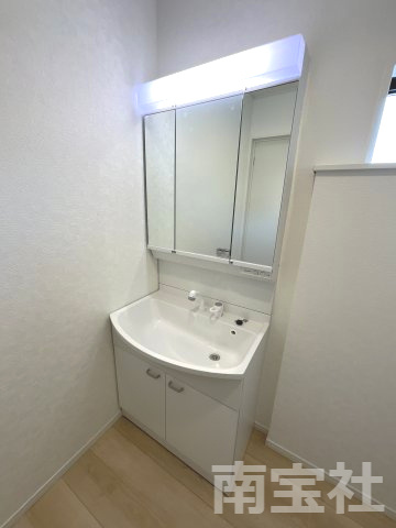 【独立洗面台】