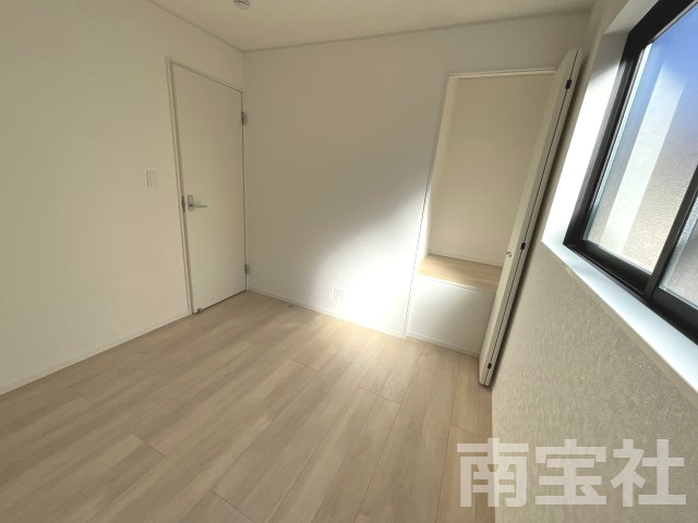 【洋室】 | ①
