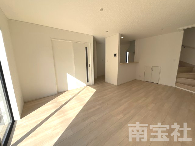 【居間・リビング】