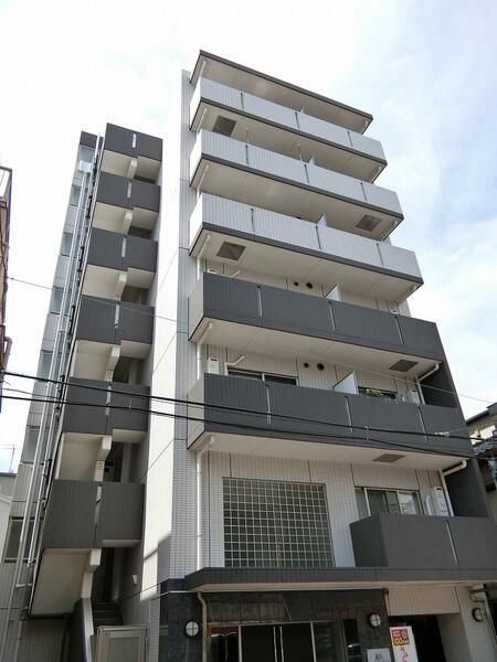 アプレシティ三ノ輪の外観