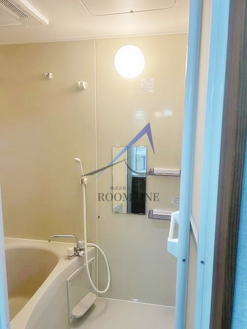 グランデ西ヶ原の浴室|お風呂です。