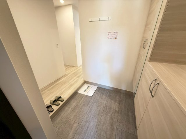 Daiya Soie（ダイヤ ソワ）の玄関