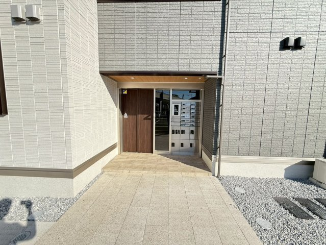 Daiya Soie（ダイヤ ソワ）のエントランス