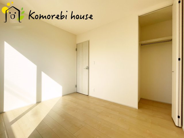 さいたま市見沼区堀崎町　新築一戸建て　リーブルガーデン　01の収納|ちょっとした収納スペースも充実しています