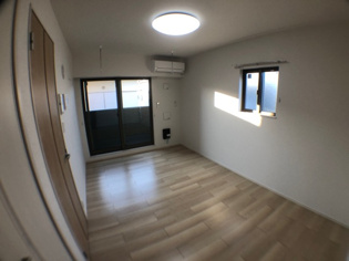 エアコン付きで快適に過ごせます♪