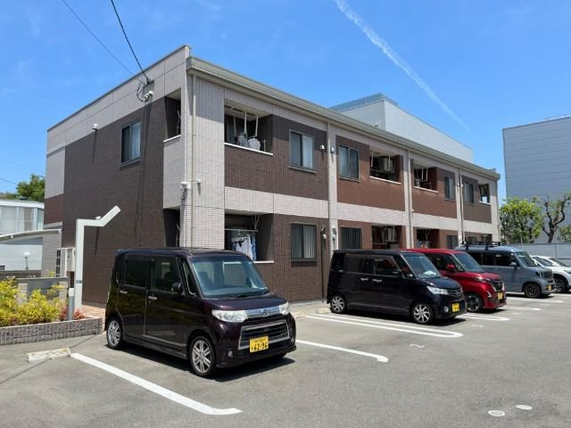 敷地内駐車場あります！
