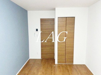 【居間・リビング】 | カインドネス八王子中央Ｃ棟 | 洋室のお部屋です。