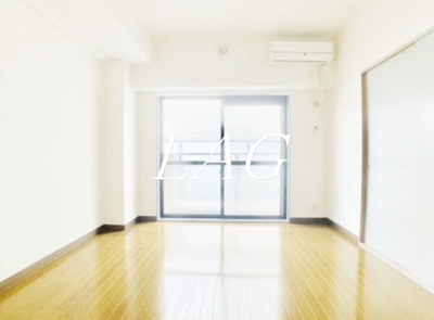 【居間・リビング】 | グランフォルム国立 | 洋室のお部屋です。