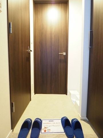 新品家具付きマンション佐賀6(KaGood東京)の玄関